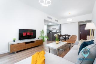 1BR Cozy and Bright Dubai Marina - 3