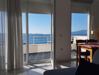 Elcon Seaside Apartment - Sarandë - 8