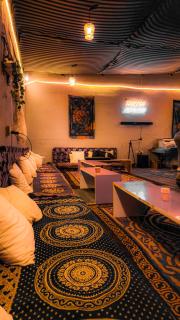 Pandora Riverside Cafe & Stay - 4