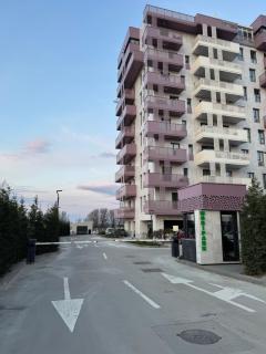 Dream House - 5
