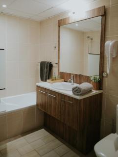 Appartement 3 pièces Climatisé dans une Résidence avec Piscine - Callian - 8
