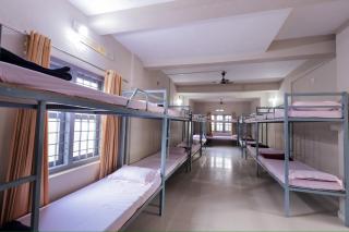Hotel WINTERGATES - Padinjarathara - 4