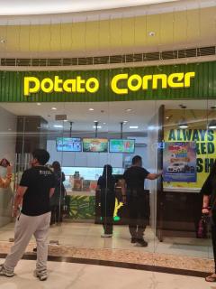 Sleek 1 BR APT at FAME Residences with Balcony - 7