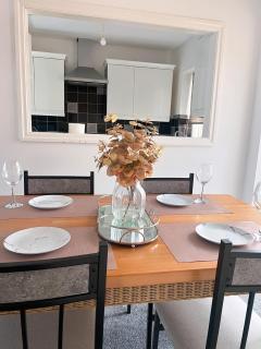 Entire Family Home In Middleton - 6