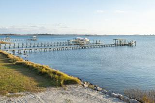 Straits Serenity home - Gloucester - 8