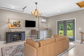The Field House home - Havelock - 5