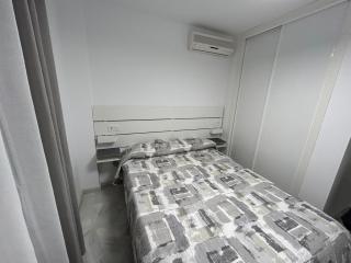 Apartamento a un paso de la playa - Roquetas de Mar - 1