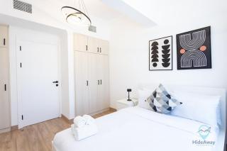 1BR Marina View Rooftop Pool Dubai Marina - 8