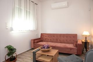 Nina's Apartments - Kómi - 2