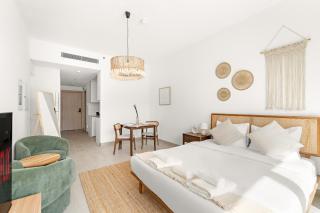 VayK - Stylish & Cozy Studio in JVC - 6