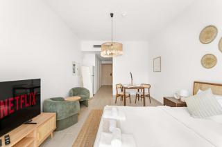 VayK - Stylish & Cozy Studio in JVC - 5