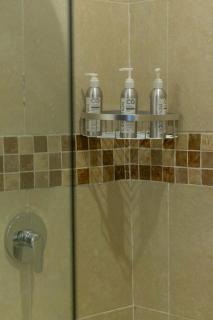 Trisan Resident Hotel - 7