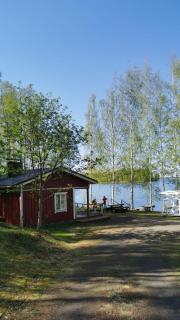 Saunamökki järven rannalla - - 7