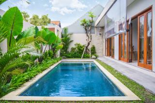 Villa Della Rocca - Just Built 2BDR, Trendy Area - Munggu - 2