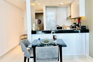 Vserve - Stylish specious - 1 Bedroom with Canal View - 3