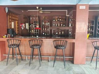 Hotel Rikman Continental - Tura - 1