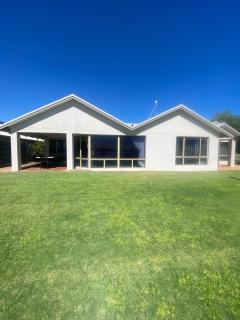 Pelican Shore Oceanfront Villa 6 - Kalbarri - 1