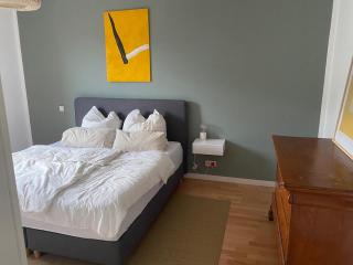 Elegantes Penthouse mit großer Dachterrasse - Saarbrücken - 9