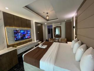 Presken Hotel at International Airport Road - Ikeja - 3