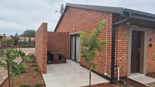 Pro Plants Accommodation - Kimberley - 1