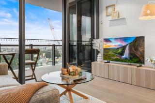 1B Queens Wharf Riverside Living - 0