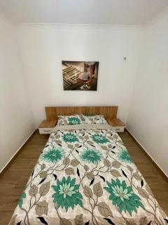 Militari Comfort Studio - Roşu - 9