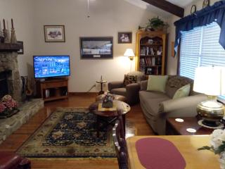 Mountainside 202 Townhome - Pet Friendly - Swiss - 4