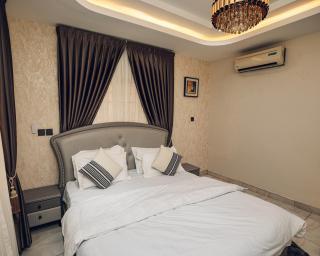 Artic Luxury Homes - Madina - 3
