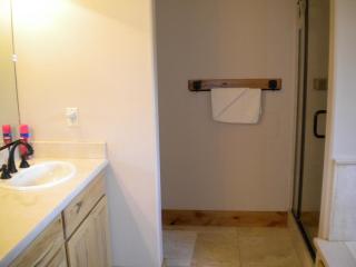 Close To Everything Newly Built With Games Room - 3