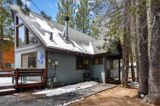 Only 7 Miles To Heavenly, Huge Deck, Pets Welcome - South Lake Tahoe - 9