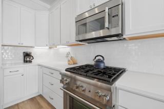 A Little Nauti With Pool And Gated Neighborhood - Destin - 2