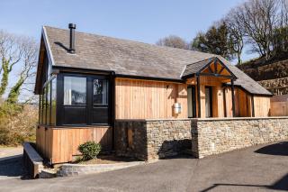 Troed-Y-Rhiw Farm - Part Of The Old House 1147 Collection - 6