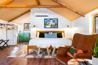 Beautiful Glamping Tented Cabin in Ingram, Texas, with Access to the Guadalupe River - Hunt - 4