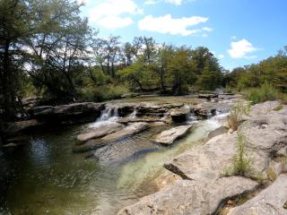 Beautiful Glamping Tented Cabin in Ingram, Texas, with Access to the Guadalupe River - Hunt - 3