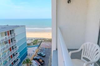 Gorgeous Ocean Views! Double Queen Sea Mist Suite! Sleeps 4! 50802 - Myrtle Beach - 2