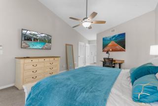 Candida's Retreat - Spring Hill - 1