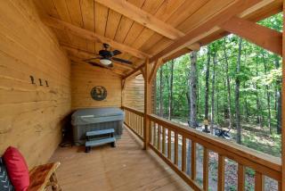 Gorgeous Rural Cabin with Game Room and Fire Pit in Mentone, Alabama - Mentone - 5