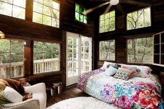 Magical Tree House Rental near Kansas City for Glamping in Missouri - Excelsior Springs - 2