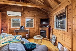 Impressive Wooden Rustic Cabin with Fireplace in Mentone, Alabama - Mentone - 8