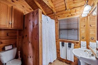 Impressive Wooden Rustic Cabin with Fireplace in Mentone, Alabama - 1