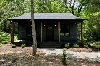 Stunning Cabin with Spa Perfect for Outdoor Sports in Carbondale, Illinois - Carbondale - 8