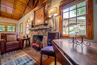 Ideal Designed Cottage with Hot-Tub and Private Garden in Mentone, Alabama - Mentone - 1