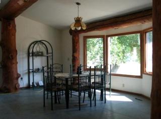 Riverside Cabin with Rare Claw-Foot Bathtub, Montana - Cascade - 5