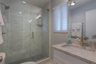 Good Times Tan Lines Oceanview Condo Pet Friendly - Jacksonville Beach - 4