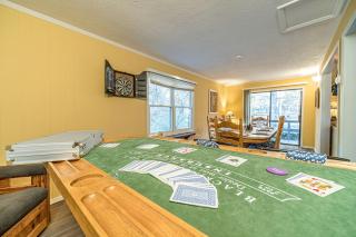 Gorgeous Cabin with Barbecue and Hot-tub in Clarkesville, Georgia - Clarkesville - 7