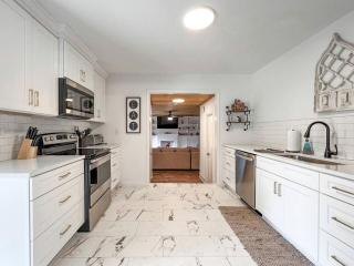 Great Cabin Perfect for Small Groups in Northport, Alabama - Northport - 5