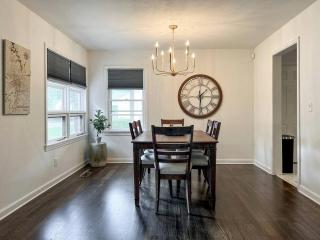 Great Cabin Perfect for Small Groups in Northport, Alabama - Northport - 1