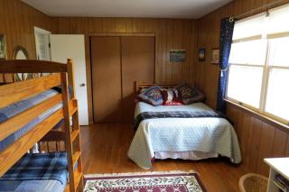 Rustic Cabin Rental with a Wood-Burning Stove near Meramec State Park, Missouri - Sullivan - 4