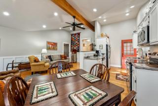 Adorable Cottage with Fire Pit, Yard and Jacuzzi in Mentone, Alabama - Mentone - 7