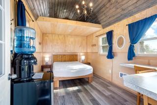Wonderful Cabin with Fire Pit and Barbecue in Lynden, Washington - 7